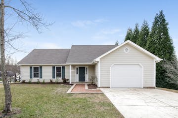 6301 Bonnybrook Ct Greensboro, NC 27410